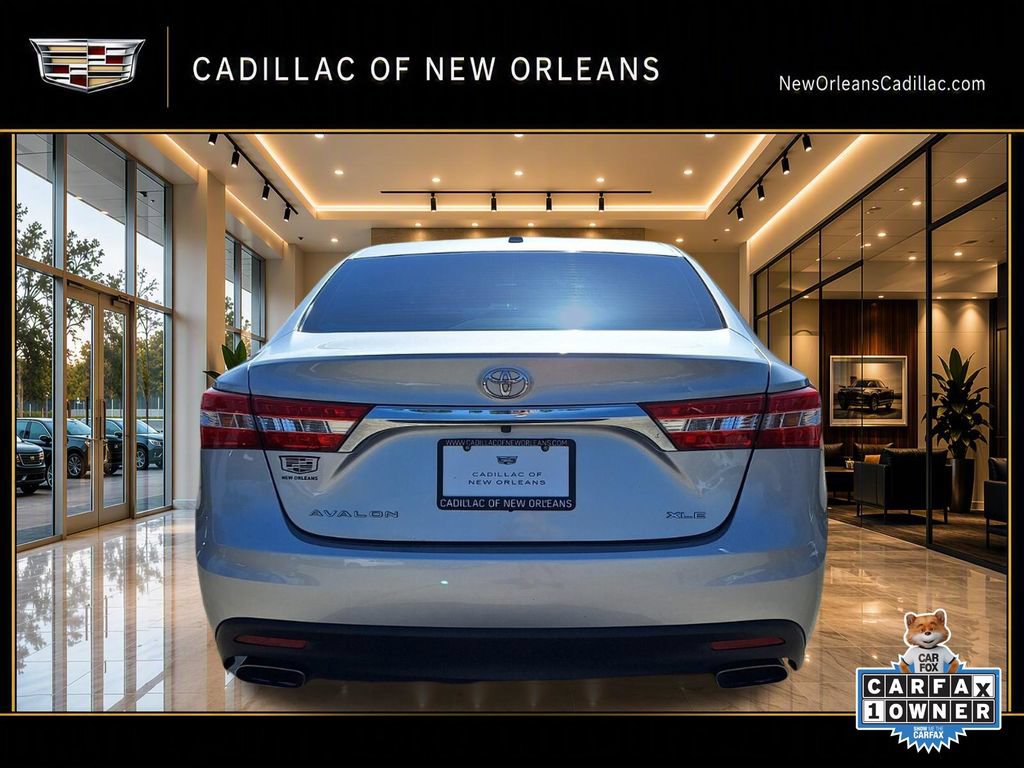 Used 2015 Toyota Avalon XLE Touring FWD image 4