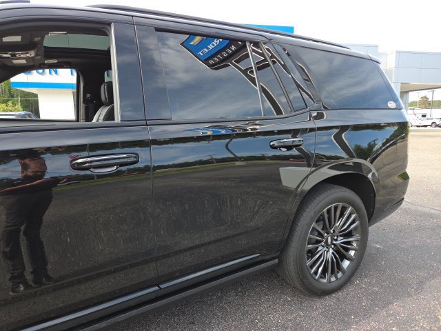 Used 2025 Cadillac Escalade Sport Platinum AWD/4WD image 39