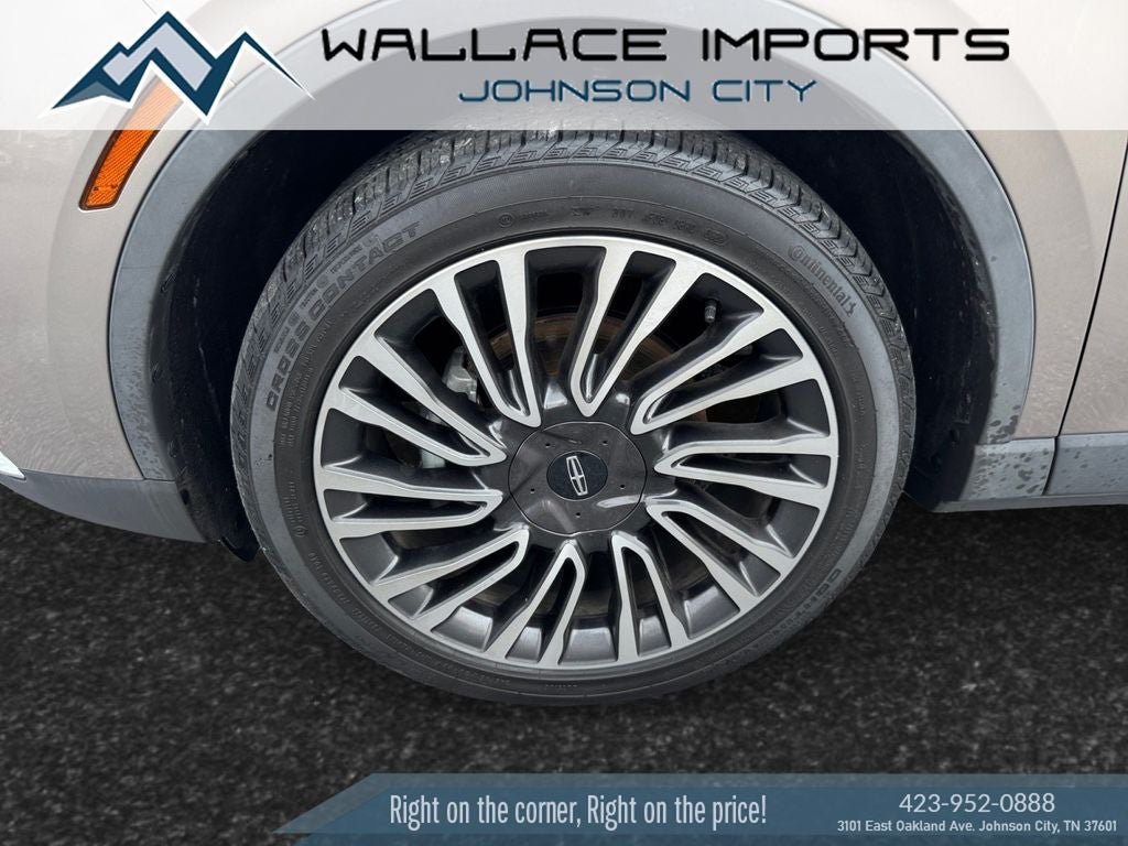 Used 2021 Lincoln Corsair Reserve w/ Elements Package AWD/4WD image 9