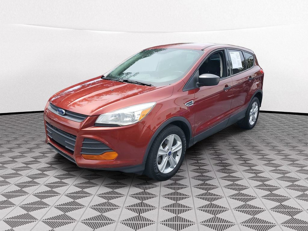 Used 2015 Ford Escape S FWD image 3