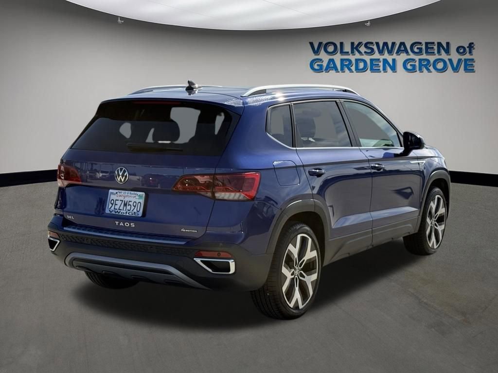 Used 2023 Volkswagen Taos SEL image 7