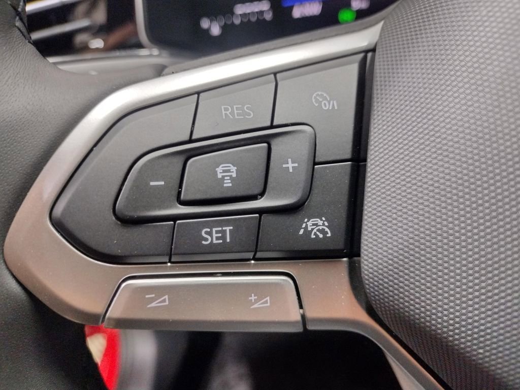 New 2025 Volkswagen Jetta SE image 21