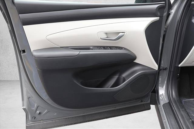 Certified 2026 Hyundai Tucson SEL Plus AWD/4WD image 12