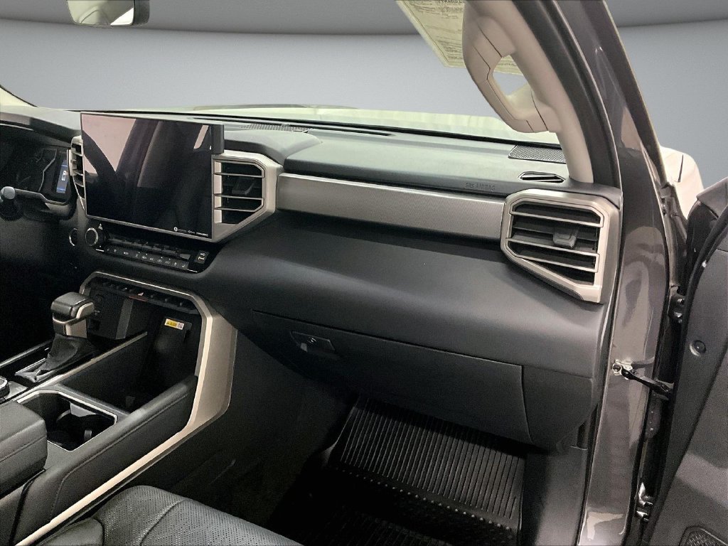 Used 2023 Toyota Tundra Limited AWD/4WD image 27
