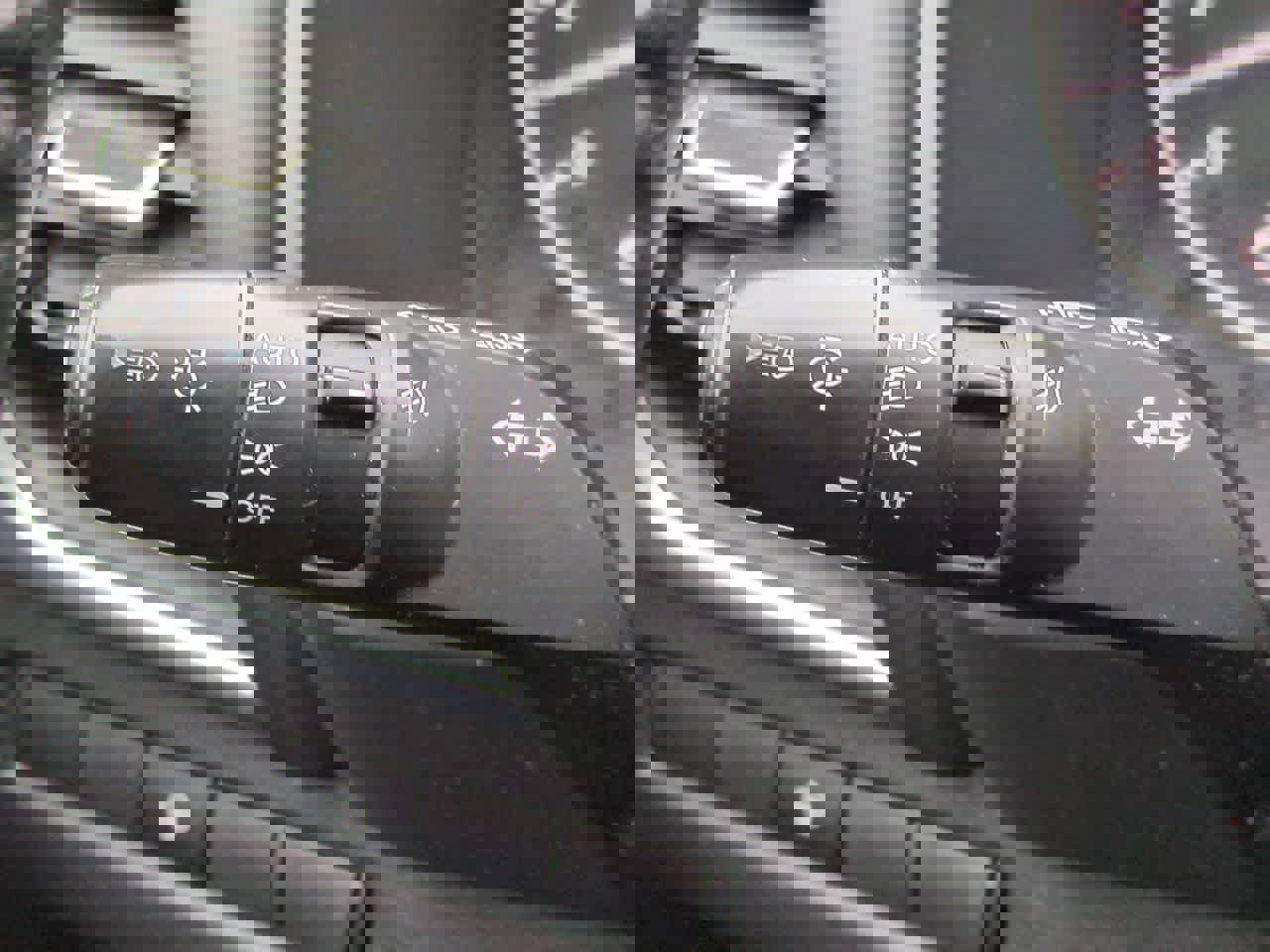 Used 2021 Nissan Rogue SL w/ Premium Package image 27