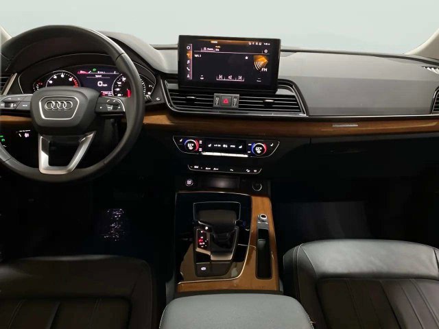 Used 2023 Audi Q5 2.0T Premium AWD/4WD image 13