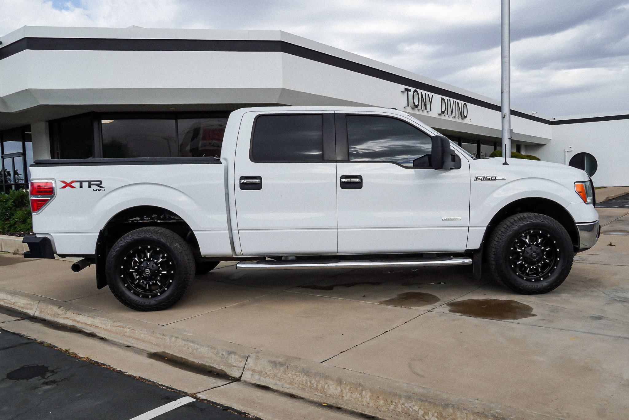 Used 2013 Ford F150 XLT w/ Luxury Equipment Group AWD/4WD image 10