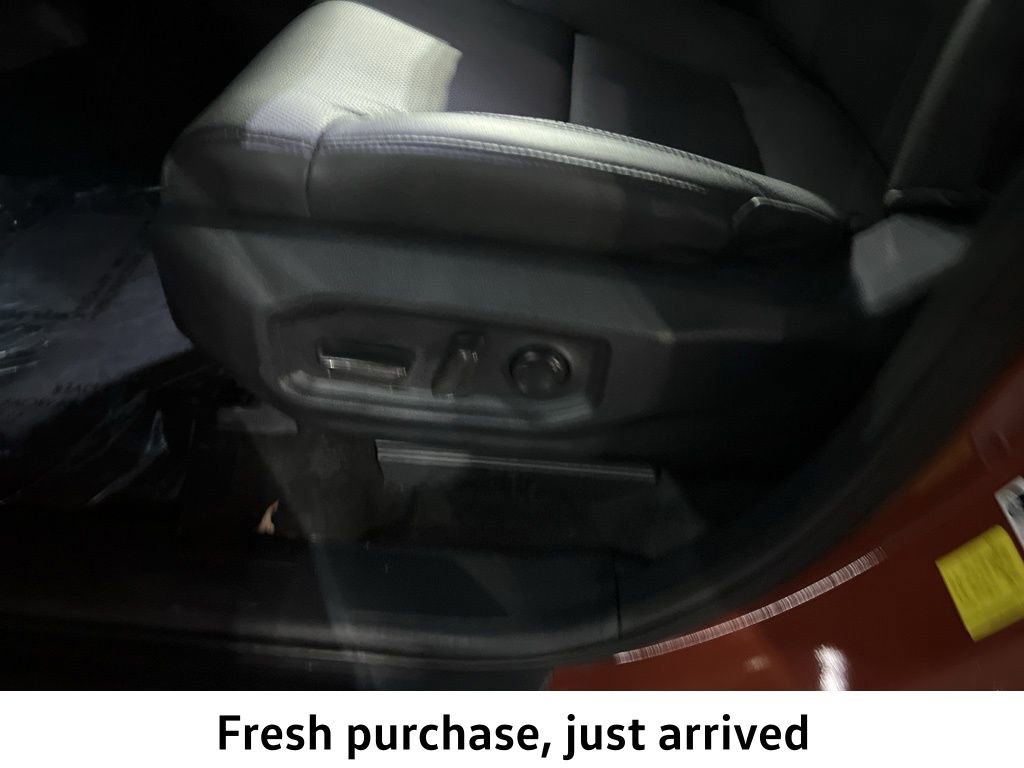 Used 2025 Toyota Sequoia Limited w/ TRD Off-Road Package image 11