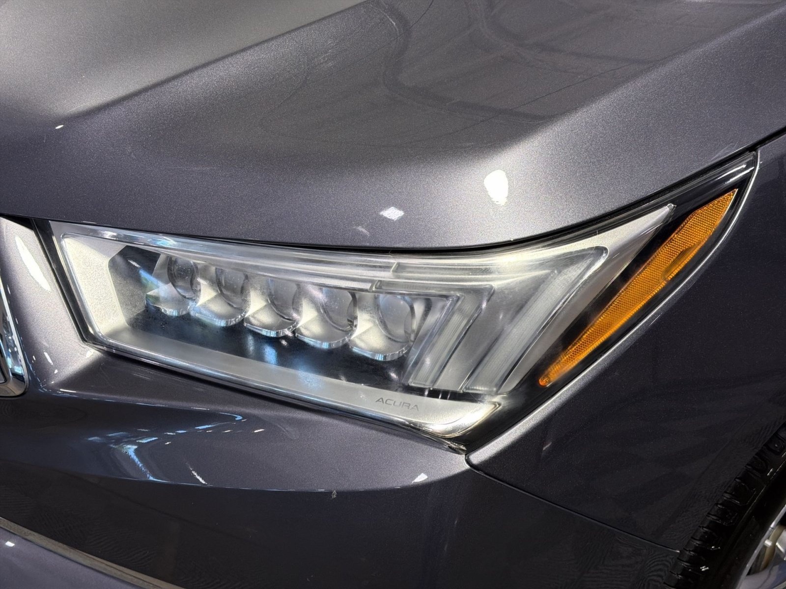 Used 2019 Acura MDX SH-AWD image 13