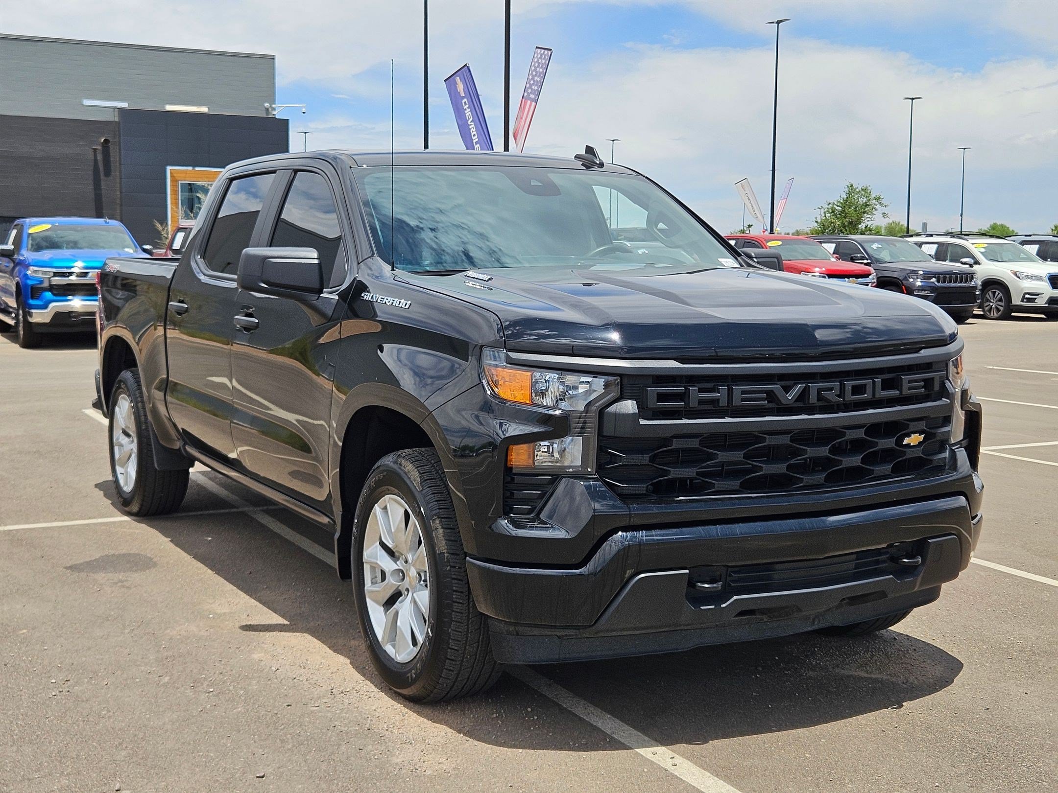 Certified 2025 Chevrolet Silverado 1500 Custom AWD/4WD image 7
