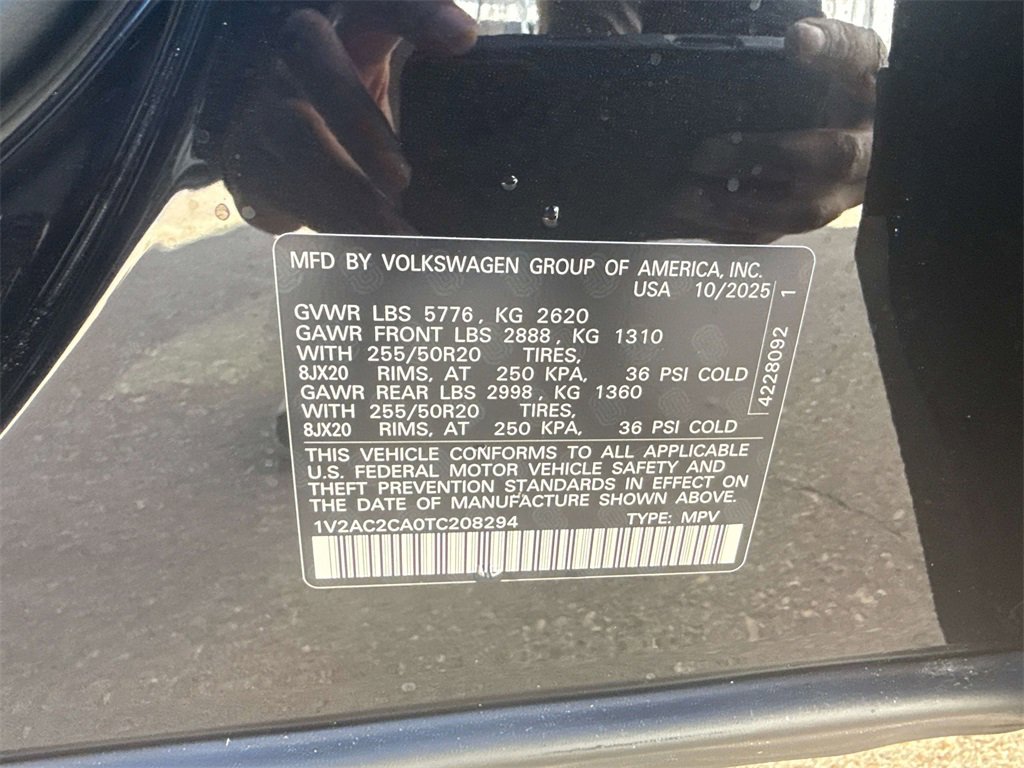 New 2026 Volkswagen Atlas Cross Sport SEL R-Line image 25