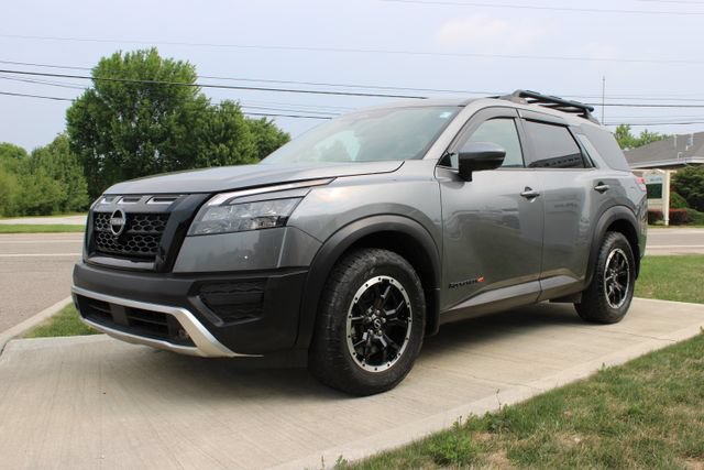 Used 2023 Nissan Pathfinder Rock Creek AWD/4WD image 8