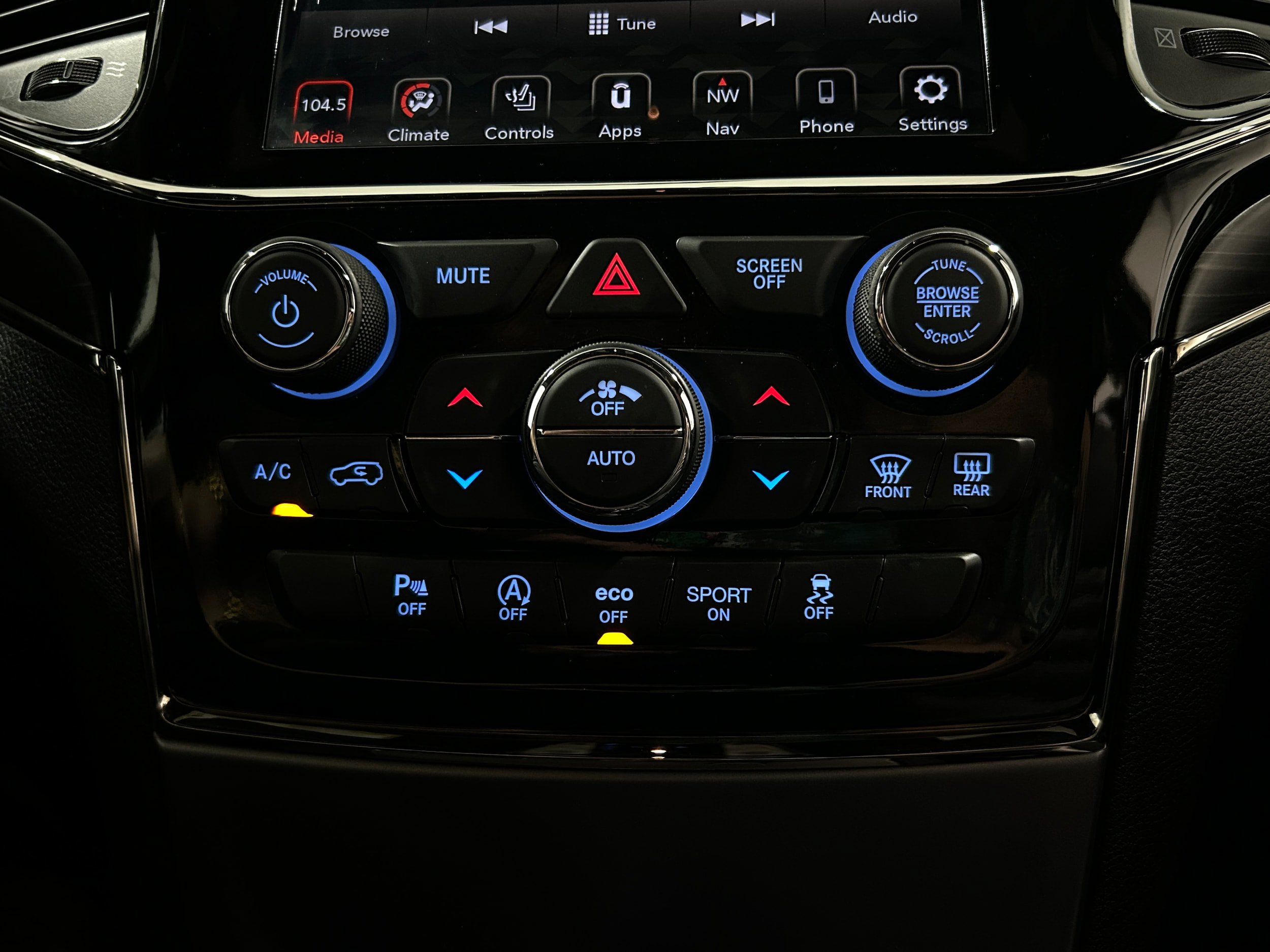 Used 2020 Jeep Grand Cherokee Limited X AWD/4WD image 11