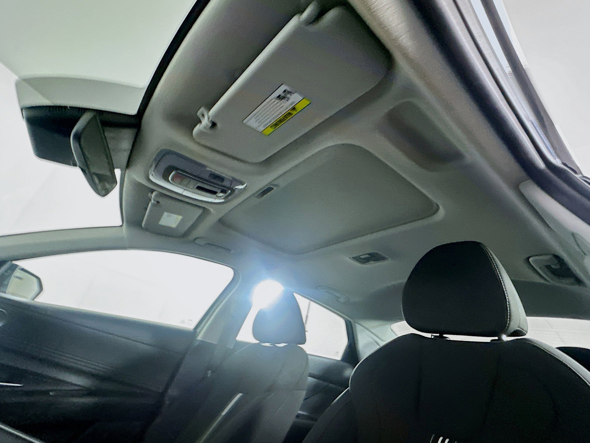 Used 2025 Hyundai Elantra SEL FWD image 26