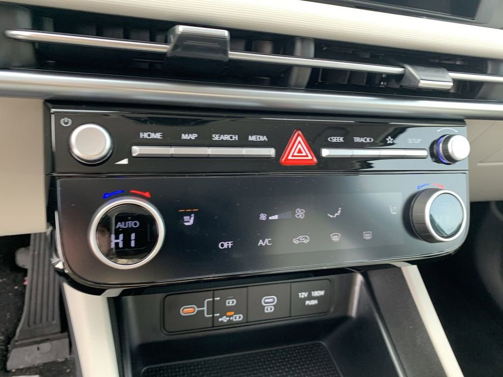 New 2026 Hyundai Tucson SEL image 19