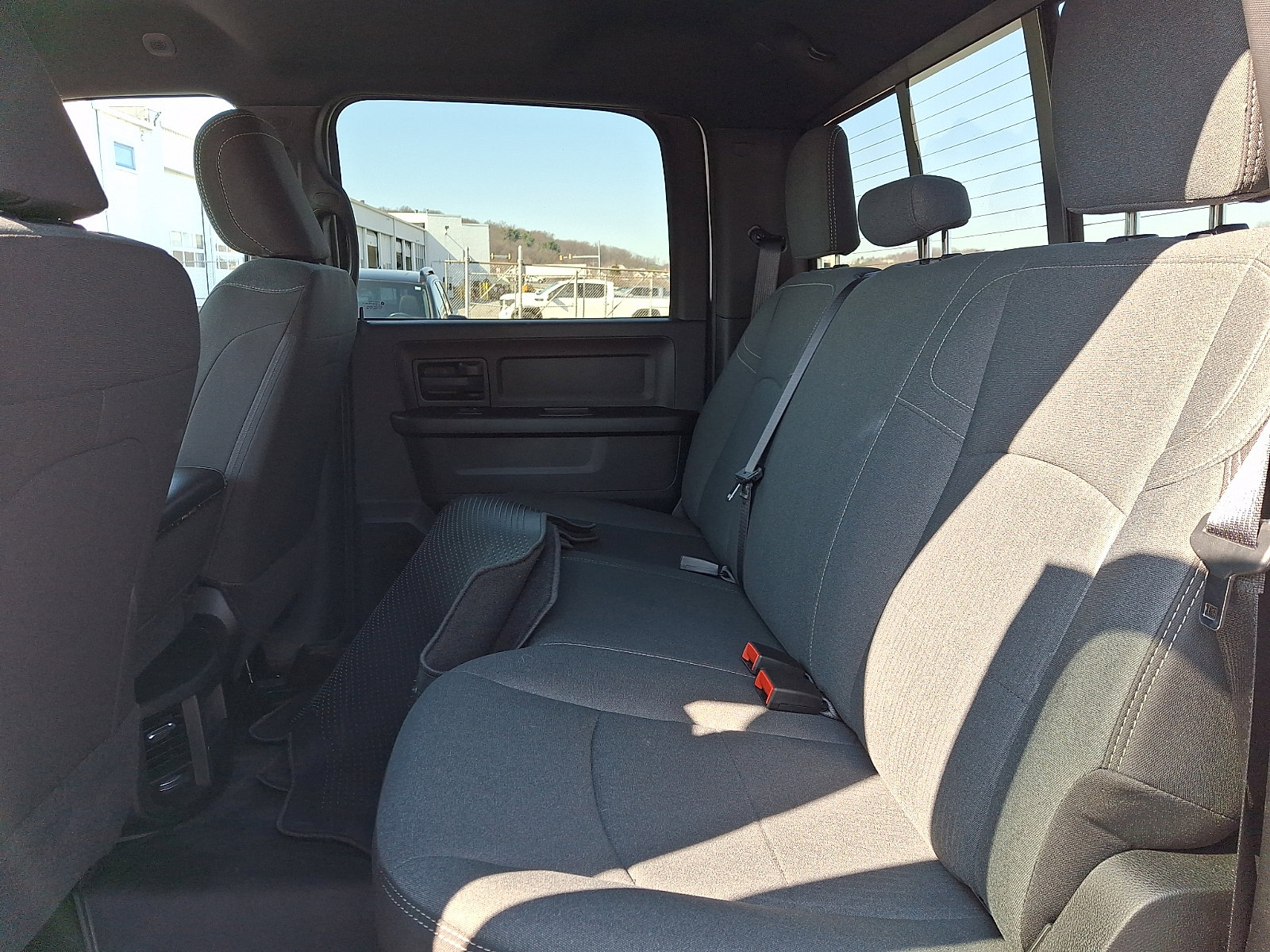 Used 2024 RAM 2500 Tradesman w/ Chrome Appearance Group image 10