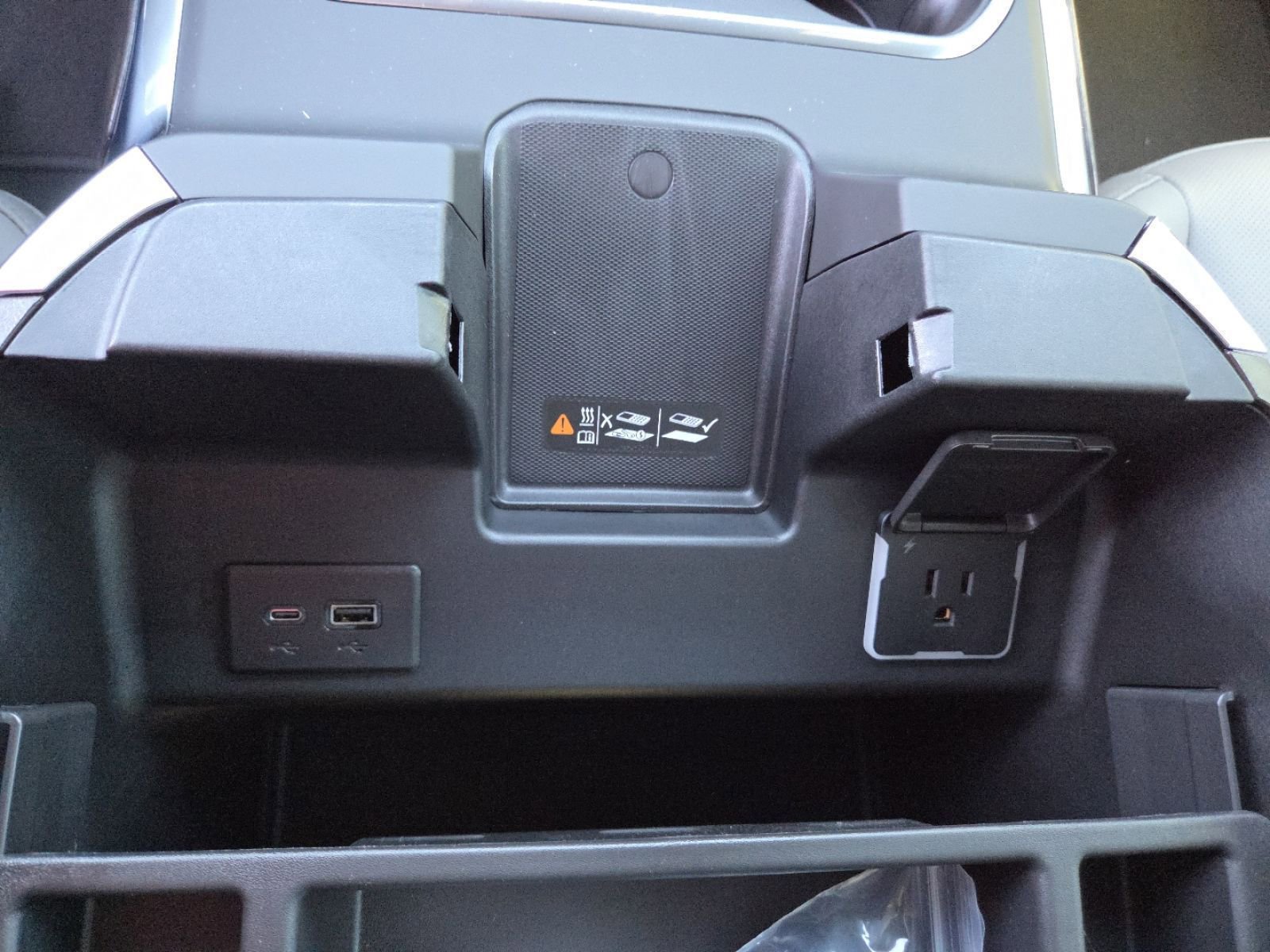 New 2026 GMC Sierra 2500 SLT image 11