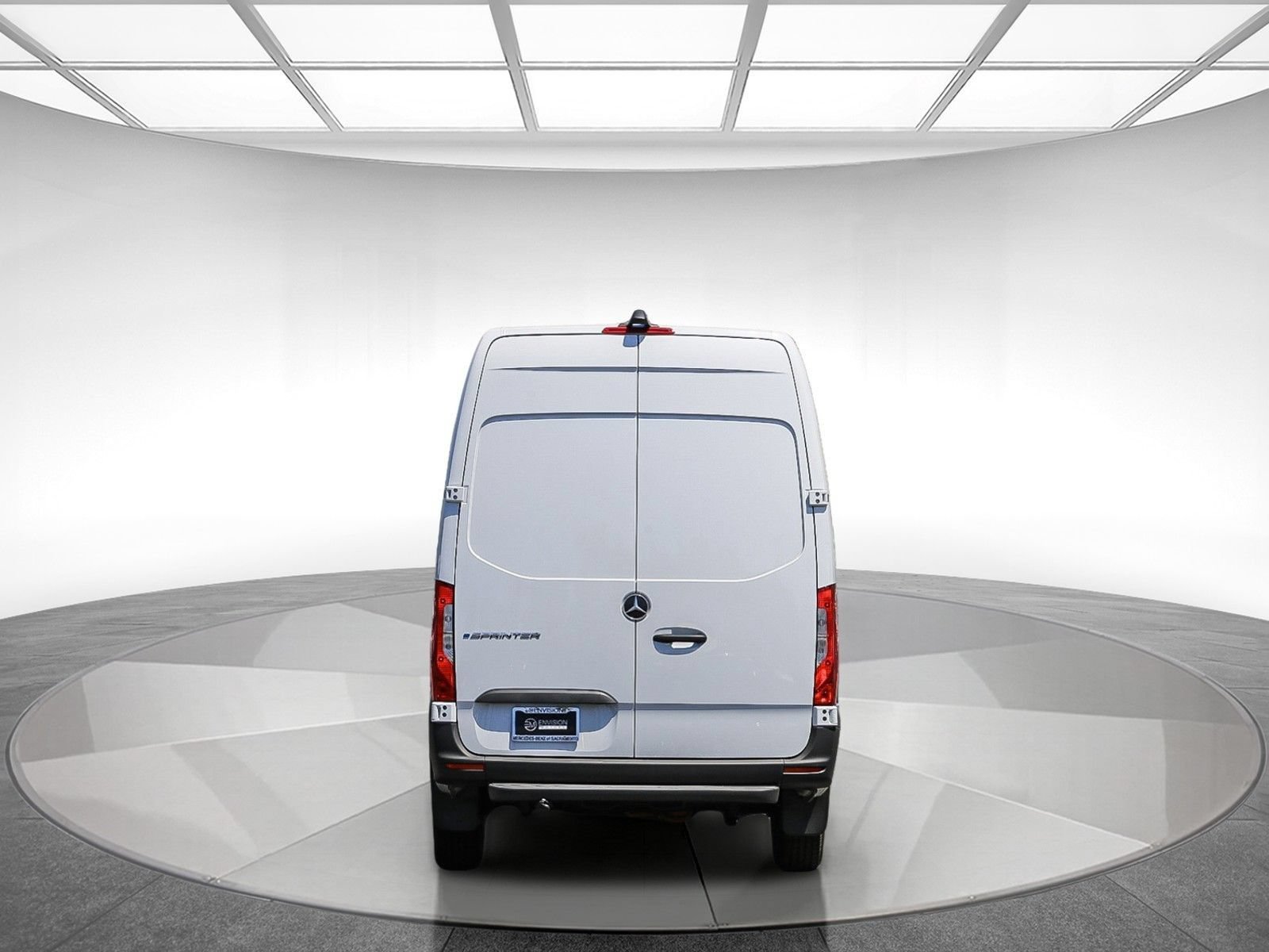 New 2024 Mercedes-Benz eSprinter 170 Cargo image 3