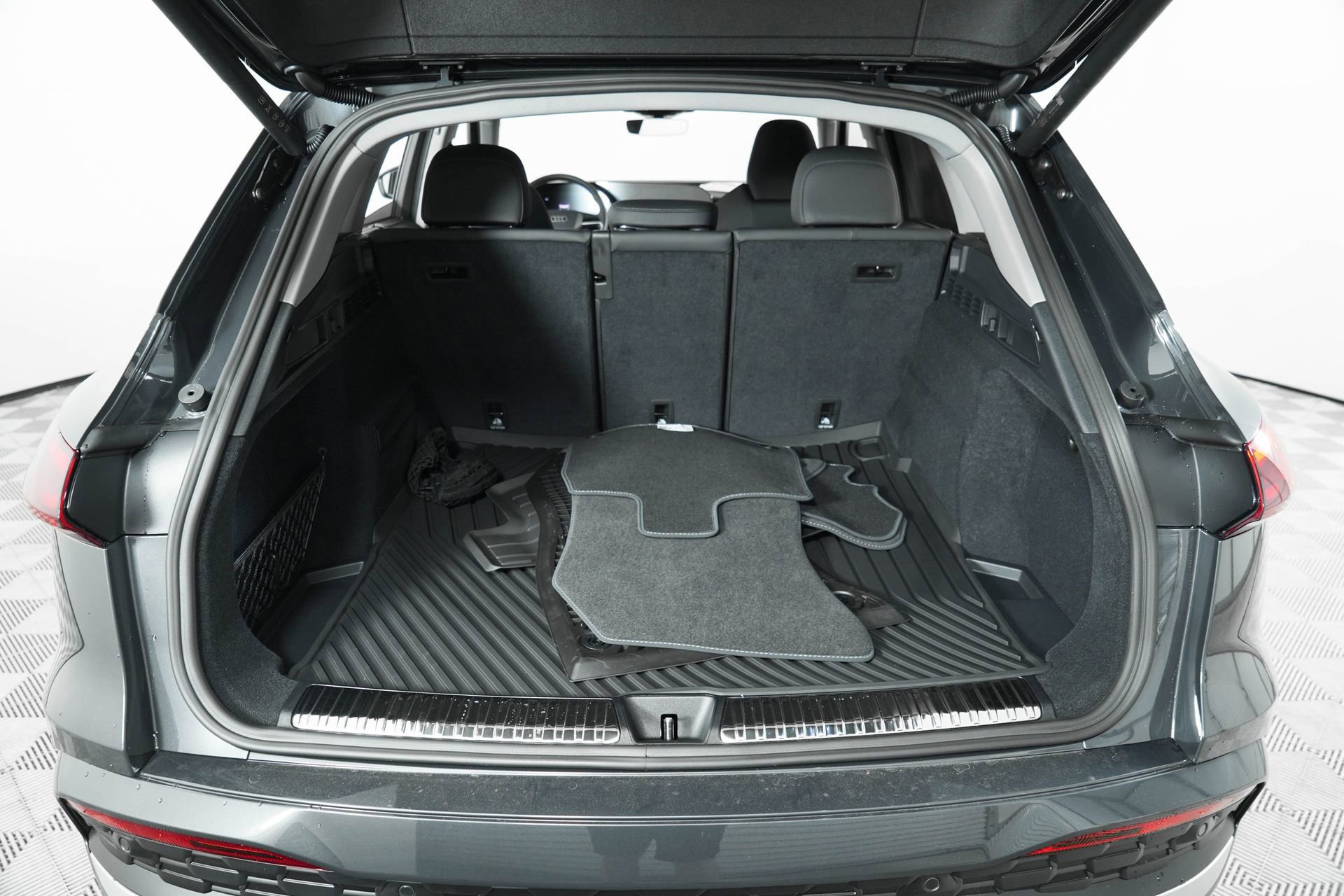 New 2025 Audi Q5 Premium Plus image 26