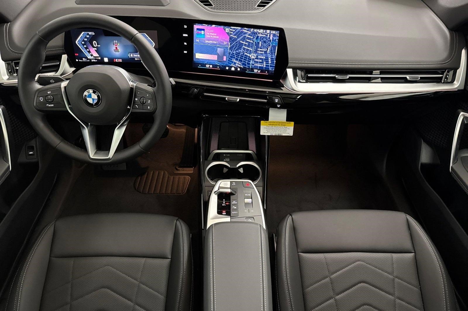 Used 2026 BMW X1 xDrive28i w/ Technology Package AWD/4WD image 16