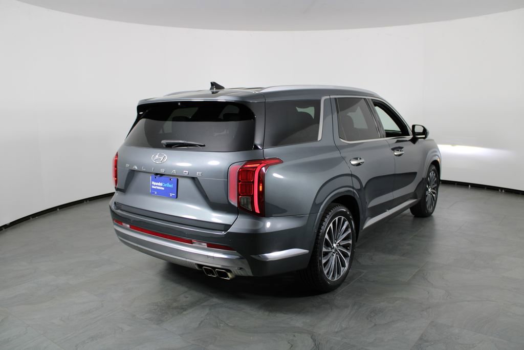 Used 2023 Hyundai Palisade Calligraphy image 15