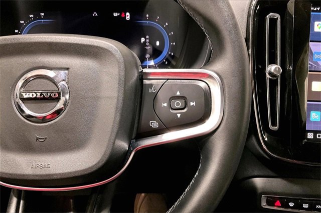 Certified 2023 Volvo XC40 B5 Core w/ Convenience Package image 20