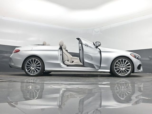 Used 2018 Mercedes-Benz C 300 Cabriolet image 7