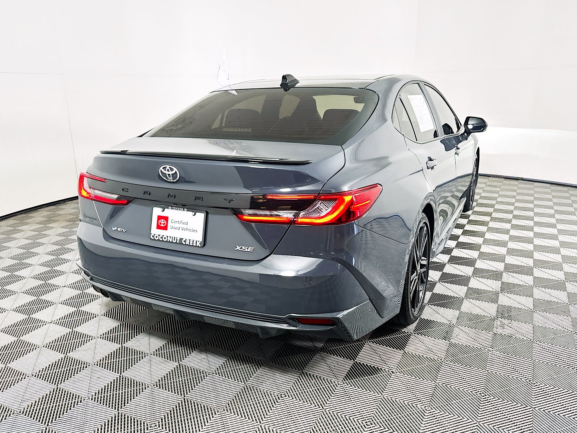 Certified 2025 Toyota Camry XSE FWD image 3
