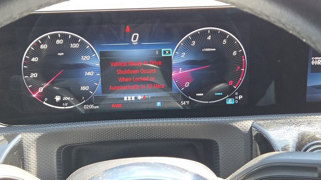 Used 2025 Mercedes-Benz CLA 250 4MATIC image 32