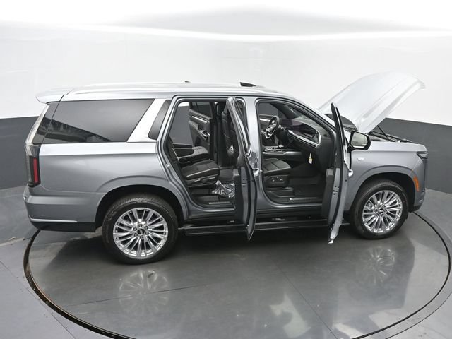 New 2026 Cadillac Escalade Luxury w/ LPO, Floor Liner Package AWD/4WD image 65