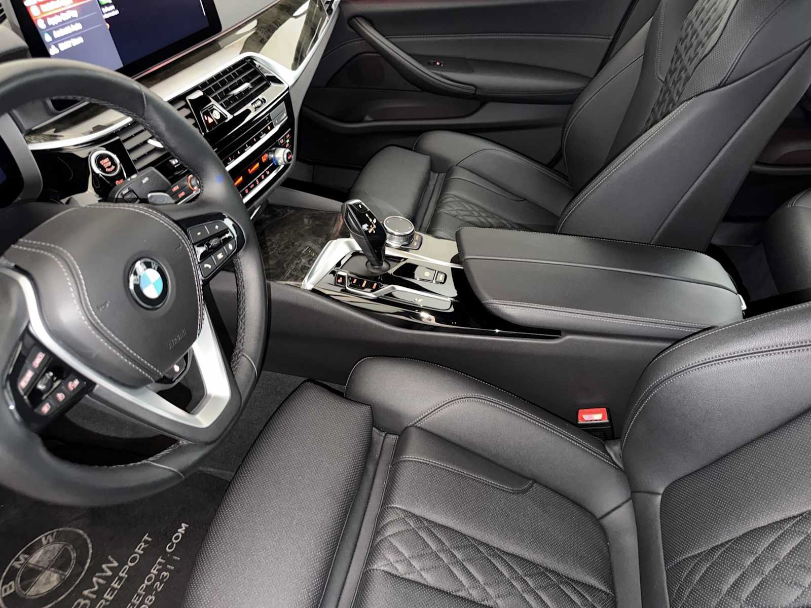 Used 2023 BMW 530i xDrive w/ Convenience Package AWD/4WD image 19