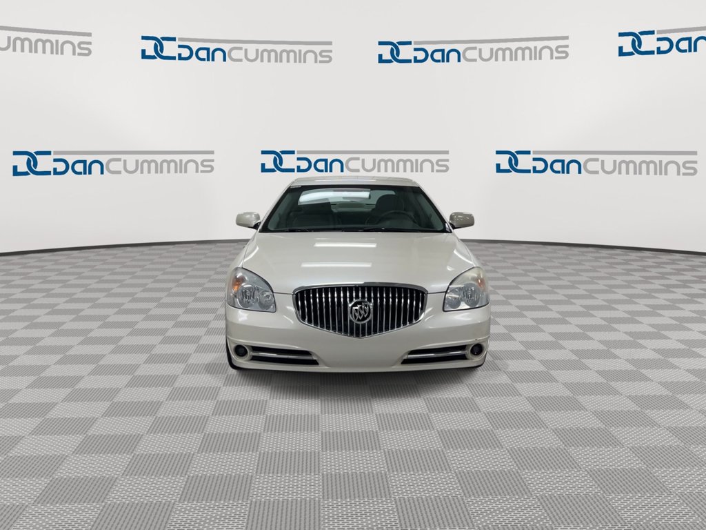 Used 2011 Buick Lucerne CXL FWD image 3