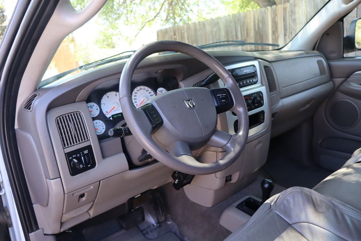 Used 2005 Dodge Ram 2500 Truck SLT AWD/4WD image 15