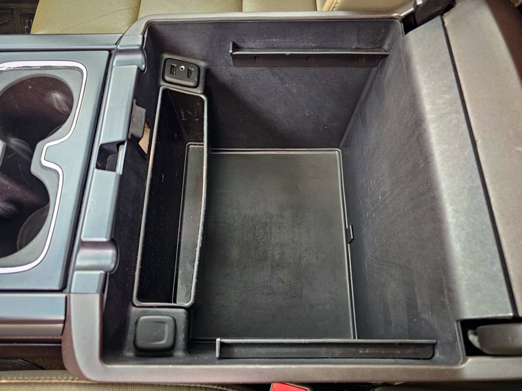 Used 2016 Chevrolet Silverado 2500 LTZ w/ LTZ Plus Package image 32