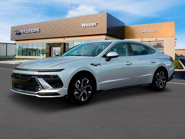 New 2025 Hyundai Sonata SEL FWD image 2