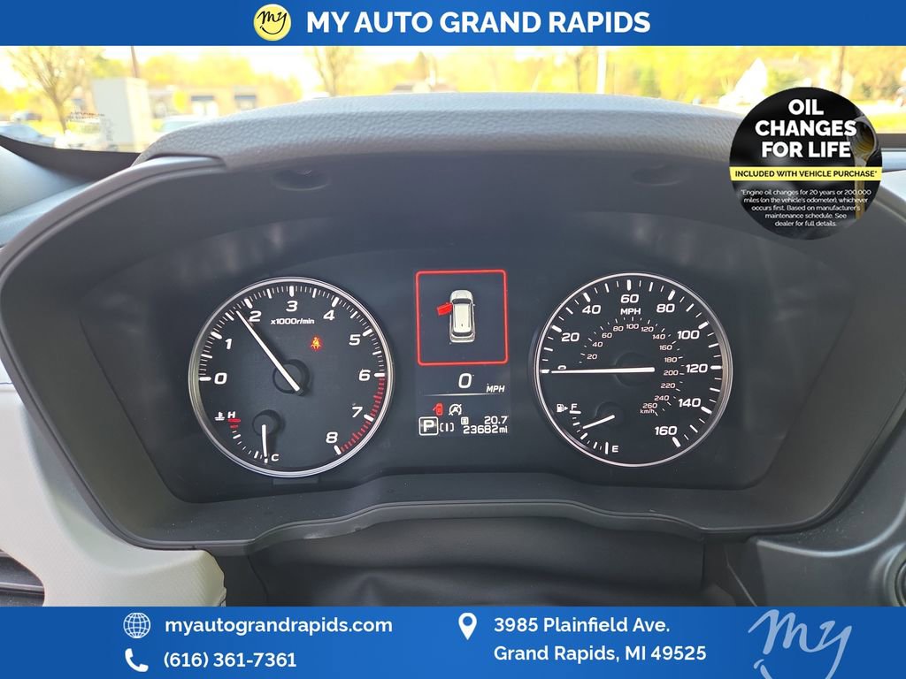 Used 2025 Subaru Forester Premium AWD/4WD image 17