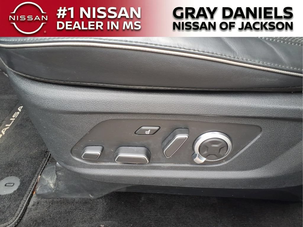 Used 2024 Hyundai Palisade Calligraphy FWD image 13