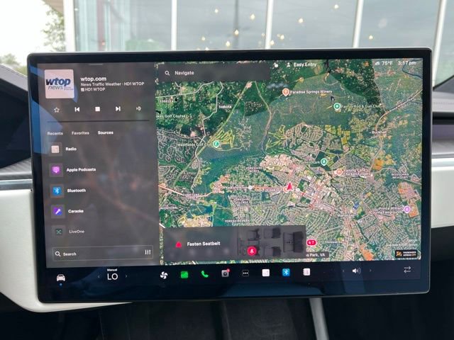 Used 2023 Tesla Model X Plaid image 28