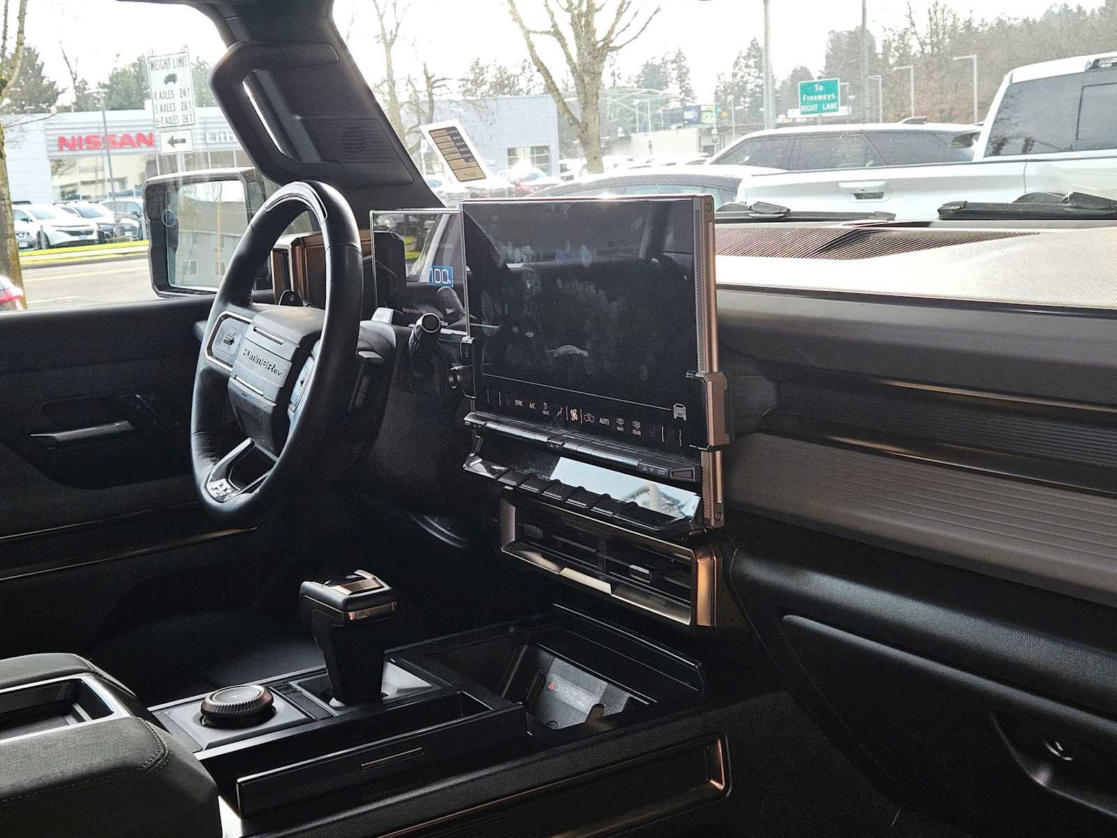 Used 2024 GMC Hummer EV 3X image 12