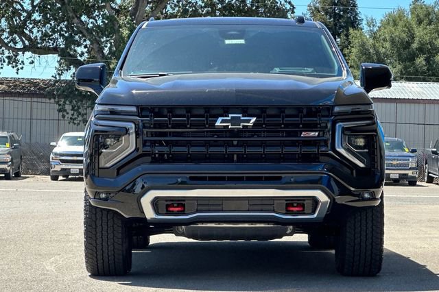 New 2026 Chevrolet Suburban Z71 w/ Z71 Off-Road Package AWD/4WD image 12