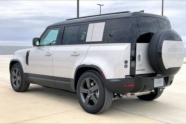 New 2026 Land Rover Defender 110 S image 3