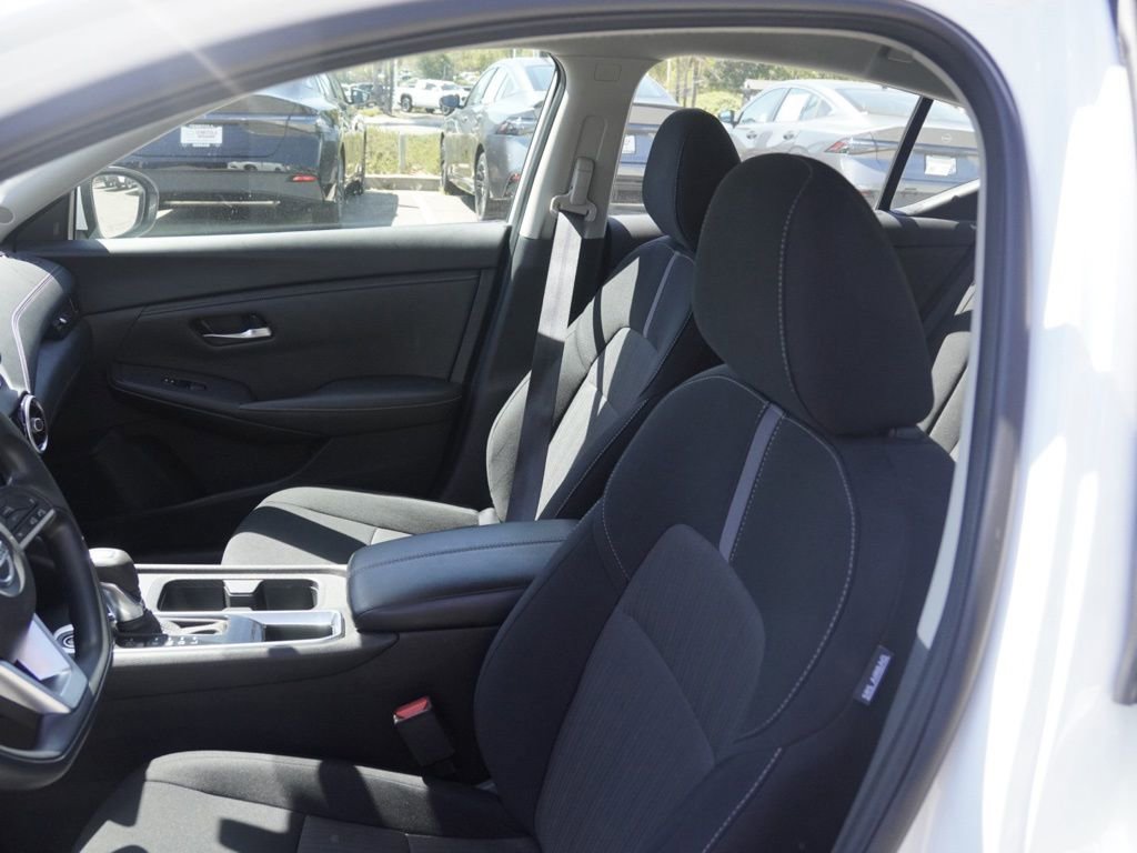 Certified 2023 Nissan Sentra SV image 16