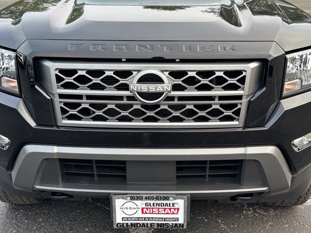 Used 2022 Nissan Frontier SV AWD/4WD image 8