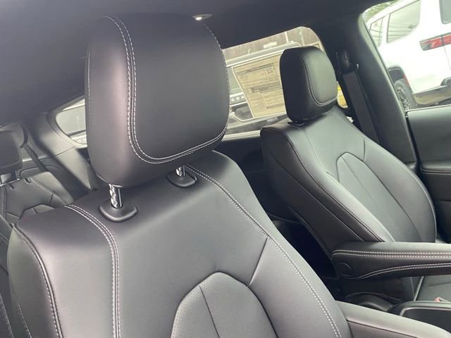 New 2026 Chrysler Voyager LX image 29