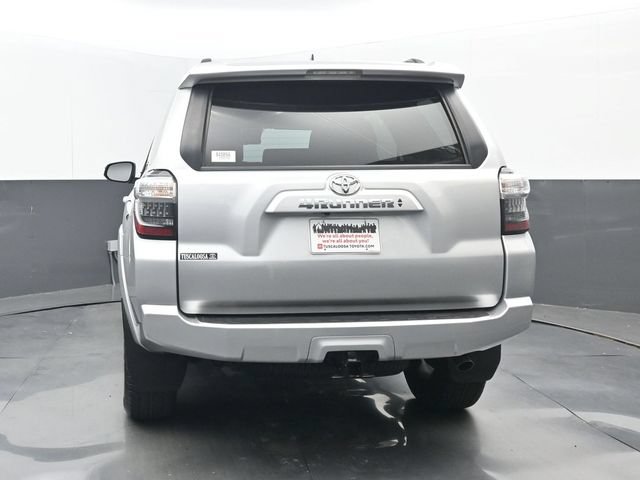 Used 2022 Toyota 4Runner SR5 RWD image 20