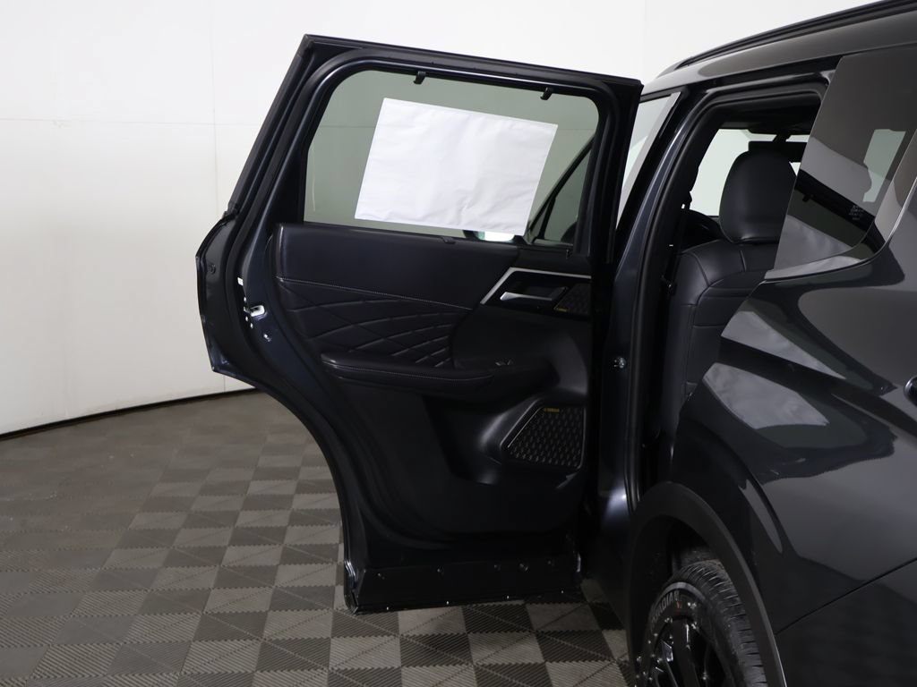 New 2026 Mitsubishi Outlander SEL Black Edition AWD/4WD image 27