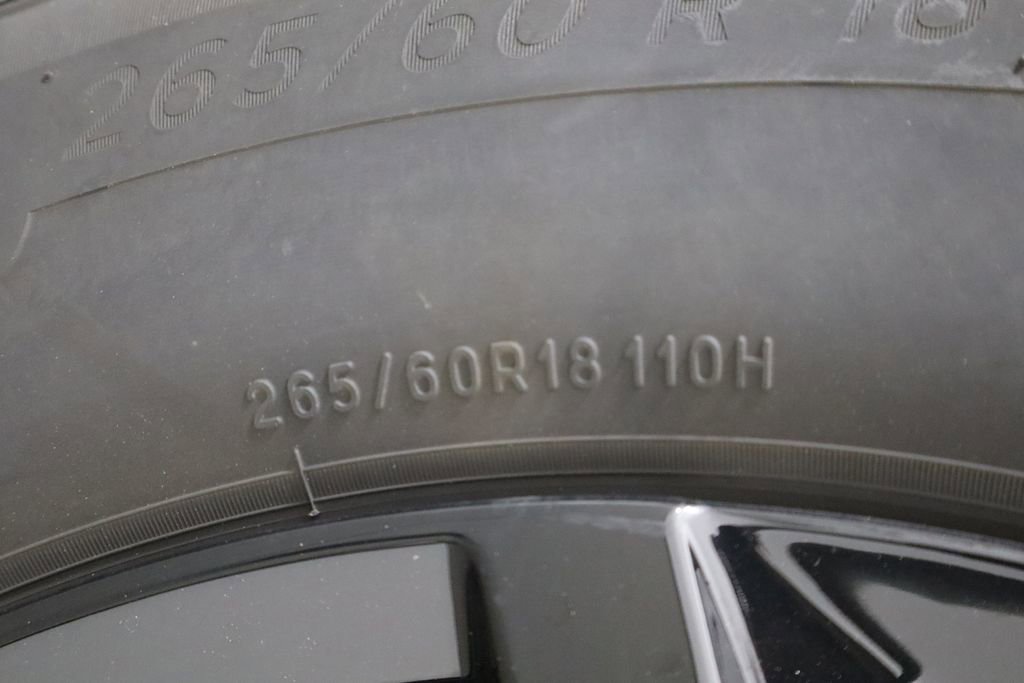 Used 2024 Jeep Grand Cherokee Altitude image 47