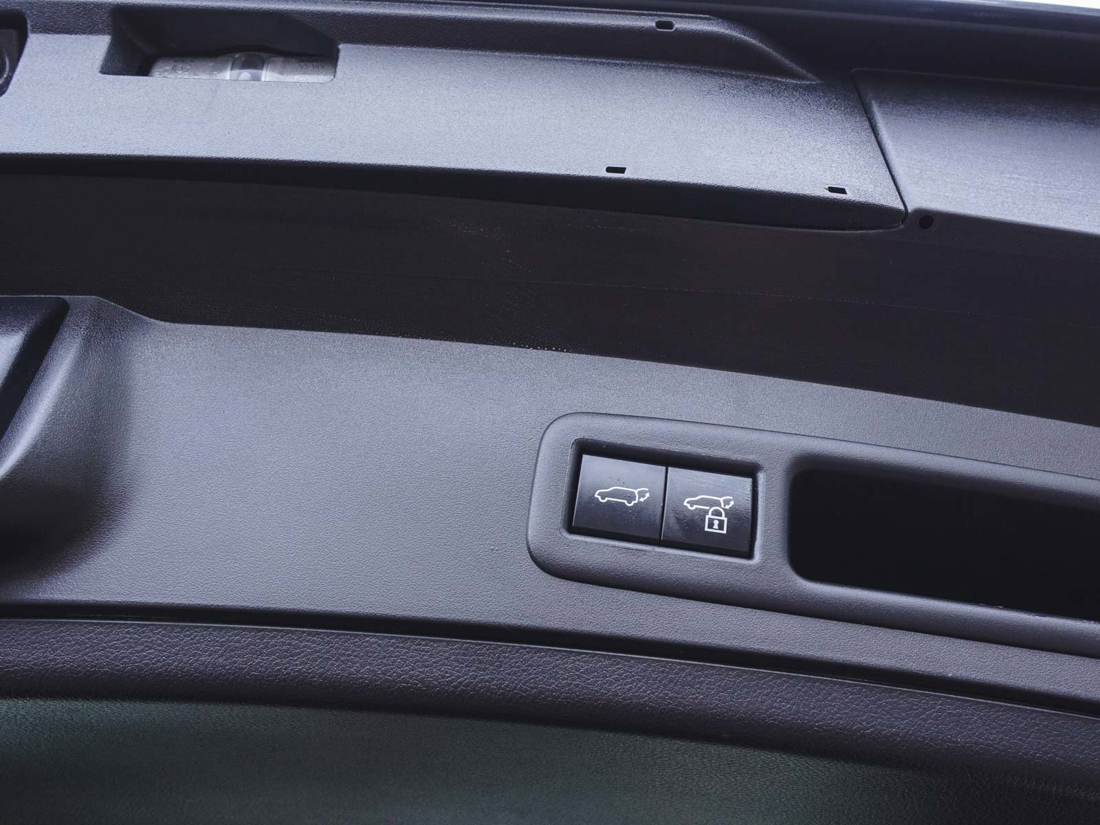 Used 2023 Lexus UX 250h AWD w/ Premium Package image 48