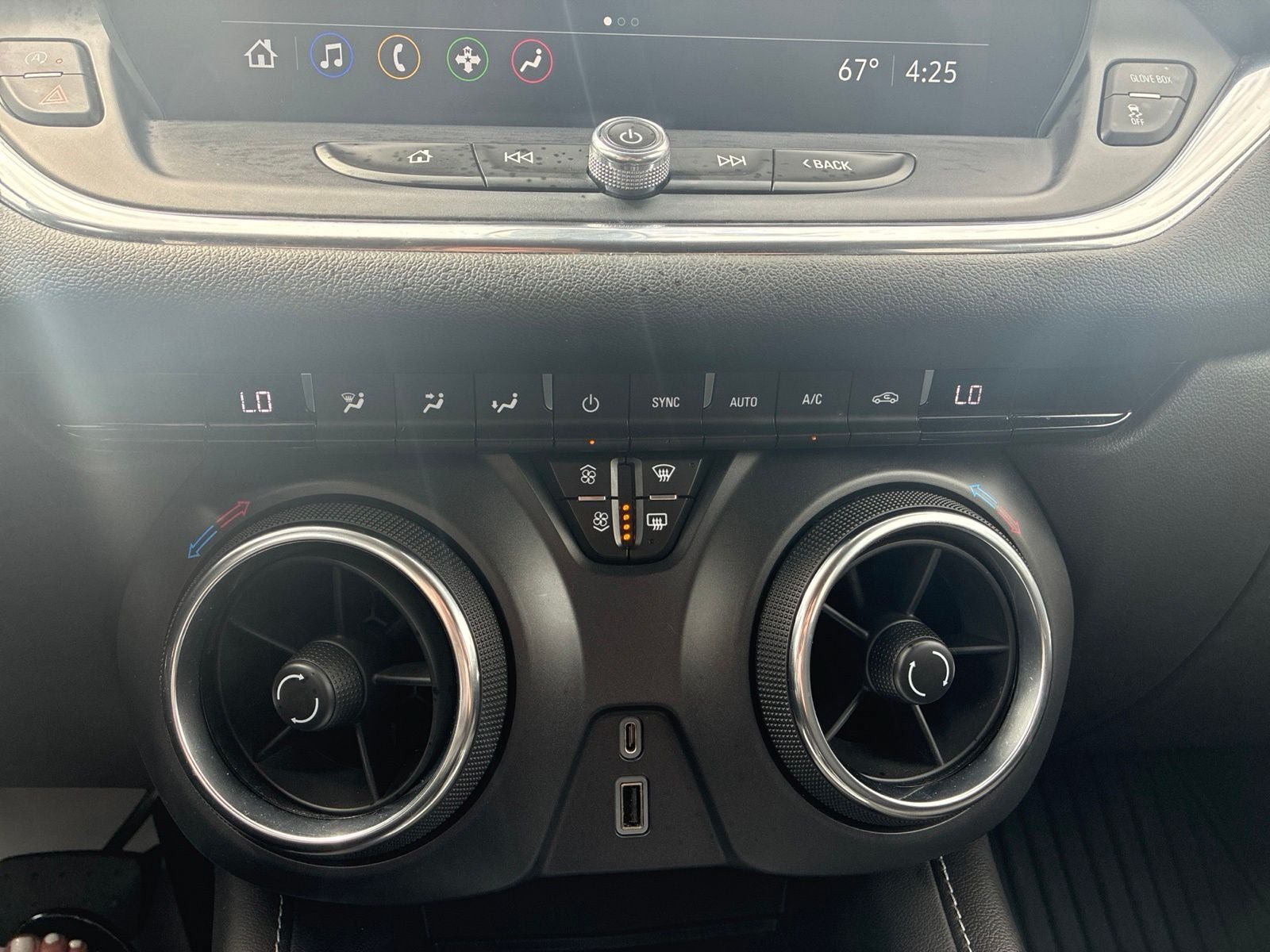 Used 2023 Chevrolet Blazer LT AWD/4WD image 21
