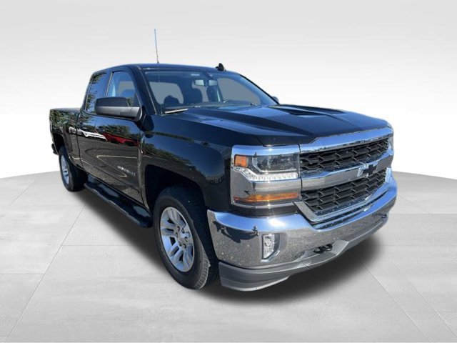 Used 2018 Chevrolet Silverado 1500 LT w/ All Star Edition AWD/4WD image 7